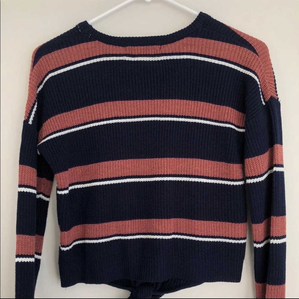 Sweater - Picture 3 of 4